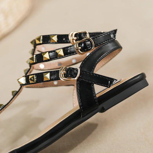 WW | Neue Sommer Outdoor Damen Flache Sandalen Britischer Stil Damen Lässig Römische Flache Stilvolle Niet Design Arbeit und Fest