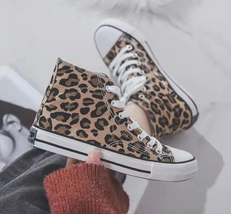 W&W Mode | Panther Stilvolle Orthopädische Sneaker