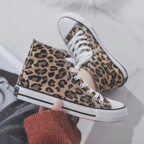 WW | Panther Stilvolle Orthopädische Sneaker