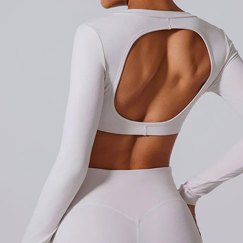 W&W Mode | Sporttop mit langen Ärmeln und V-Ausschnitt für Damen