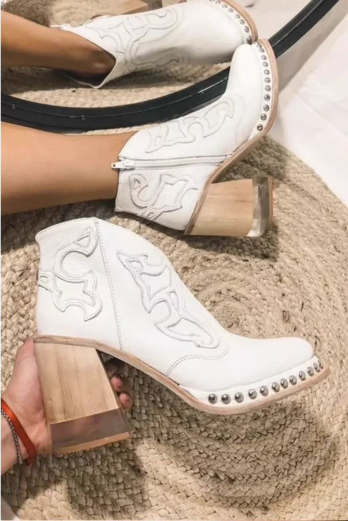 WW | Unterstützende und Trendige Stiefel