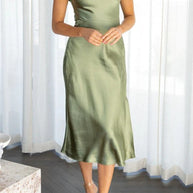W&W - Elegantes Slik-Kleid