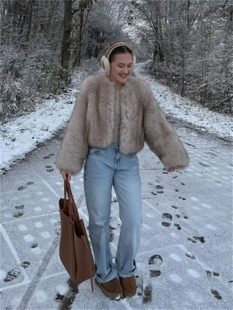 WW | Eleganter Kunstpelzmantel für Damen – Luxuriöser Look für kalte Tage