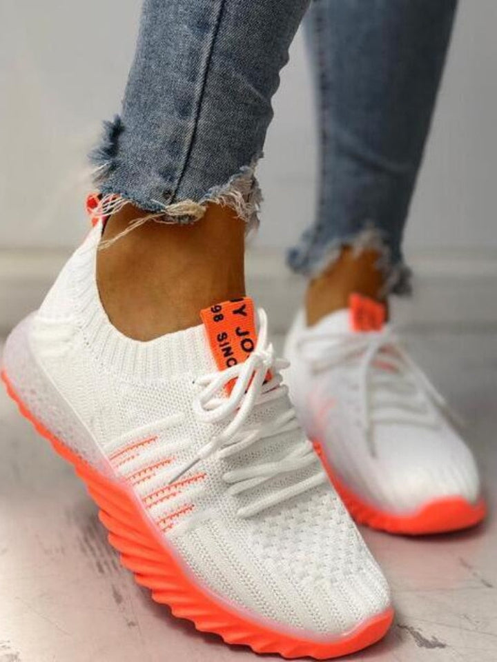 W&W Mode | Wildleder-Sneakers - Bequeme, alltagstaugliche Schuhe