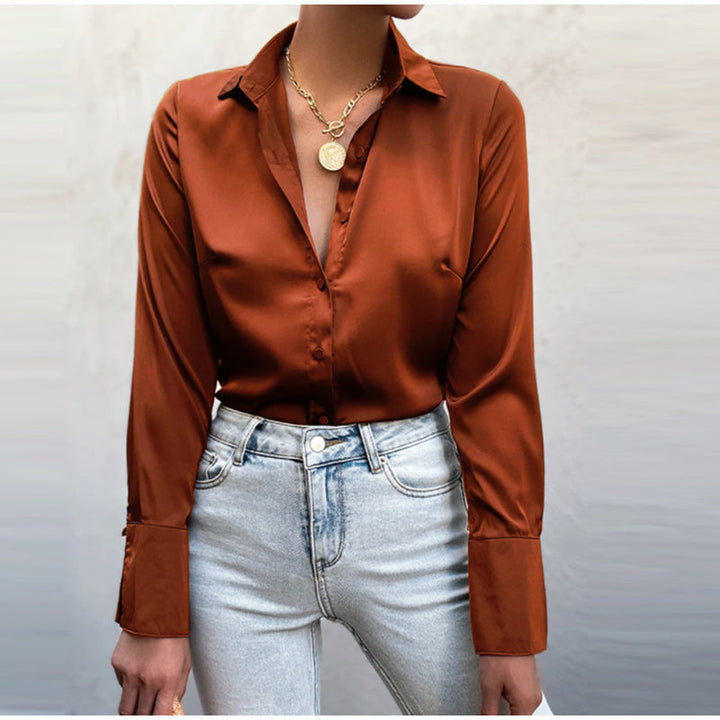Satin-Bluse für Damen mit elegantem Design