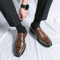 WW | Leder Formelle Loafers Für Herren Mit Brogue Detail Und Robuster Sohle