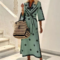 Clara™ - Locker geschnittenes Kleid mit Gürtel