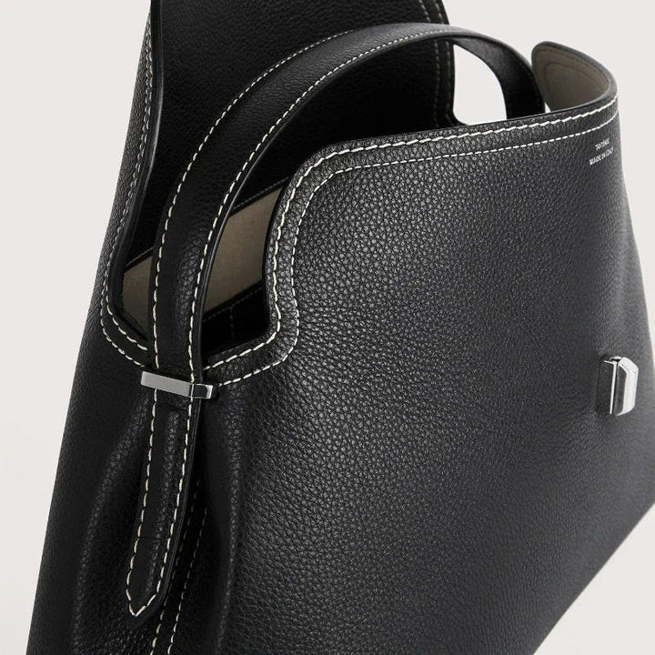 T-Lock-Handtasche mit Lederstruktur und zeitlosem Design