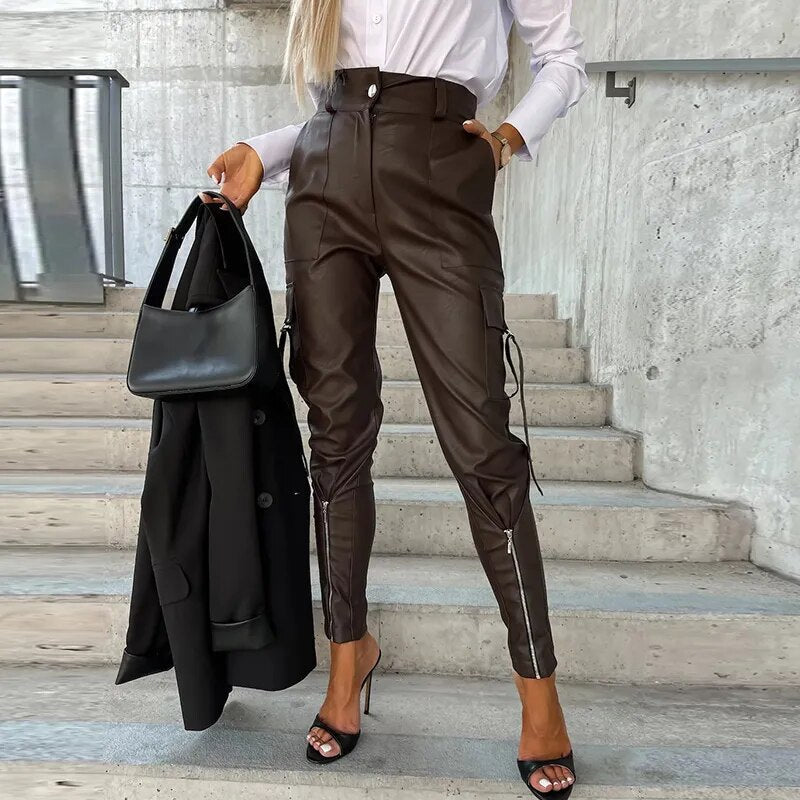 WW | Moderne vegane Lederhose mit