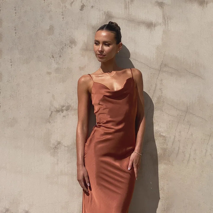W&W Mode | Langes Satin Kleid