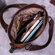 WW | Taschen aus Geschmeidigem Leder mit Zwei Riemen und Eleganten Details