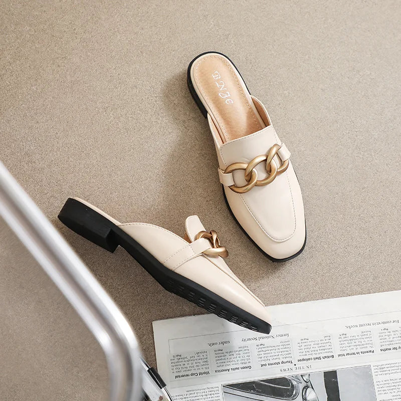 WW | Frauen Mules Mode Design Flach Quadrat Zehen Kette Rückenfrei Schuhe Sommer Außen- und Innenbürogebrauch Weiß Schwarz