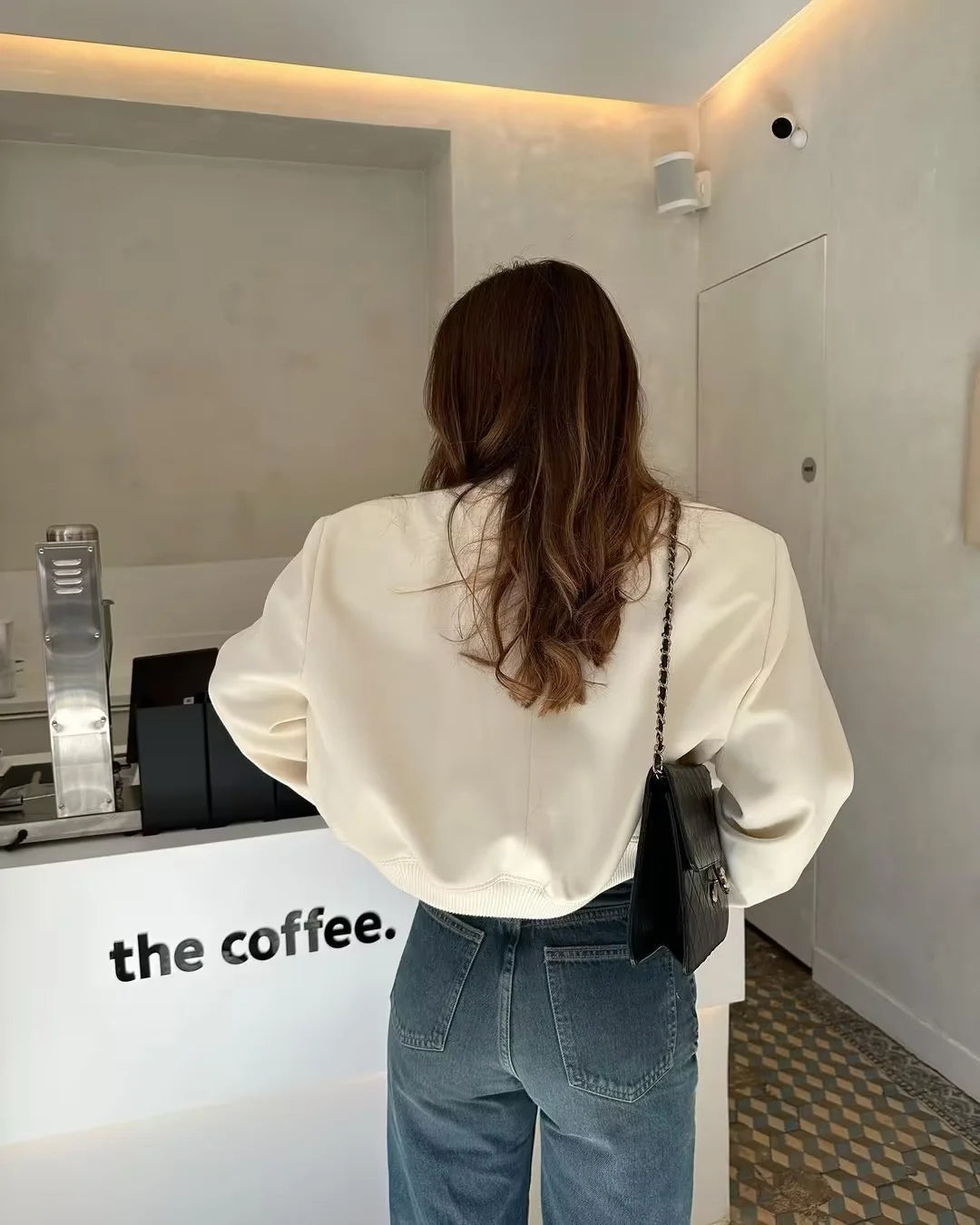 WW | Beigefarbene Bomberjacke