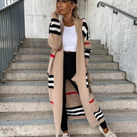 WW | Lange gestreifte Strickjacke für Damen