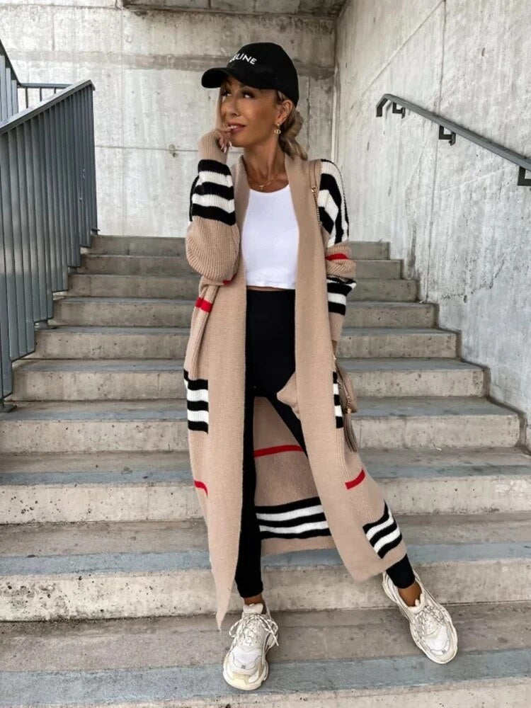 WW | Lange Gestreifte Strickjacke für Damen | Stilvoll und Bequem