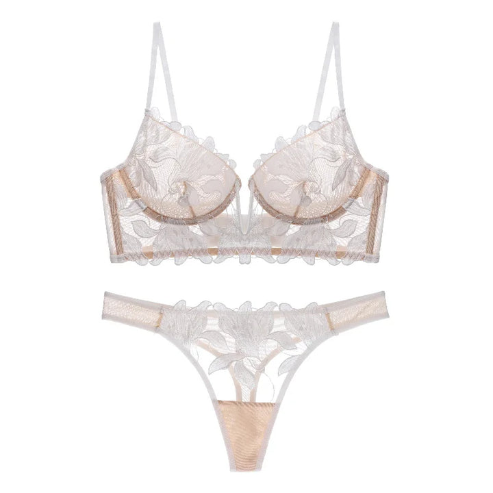 Dessous-Set mit femininem Design