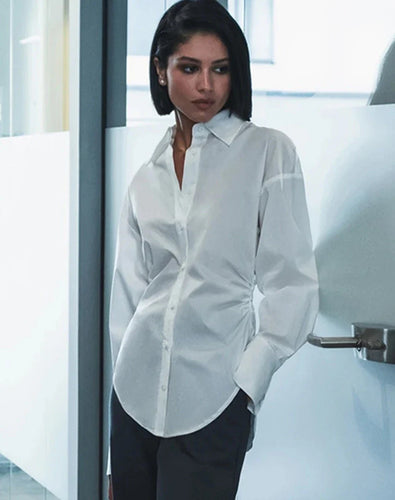 WW | taillierte Bluse mit langen Ärmeln