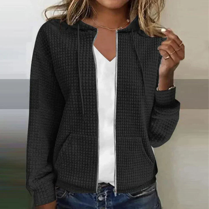 W&W Mode | Für ihre karierte Jacke: Stil und Komfort kombiniert 2024