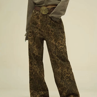 WW | Virale Jeans mit Leopardenmuster