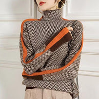 W&W Geometrisch gestrickter Rollkragenpullover