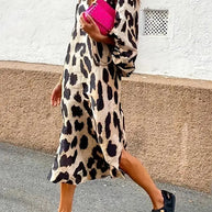 WW | Kleid mit Leopardenmuster und Dreiviertelärmeln