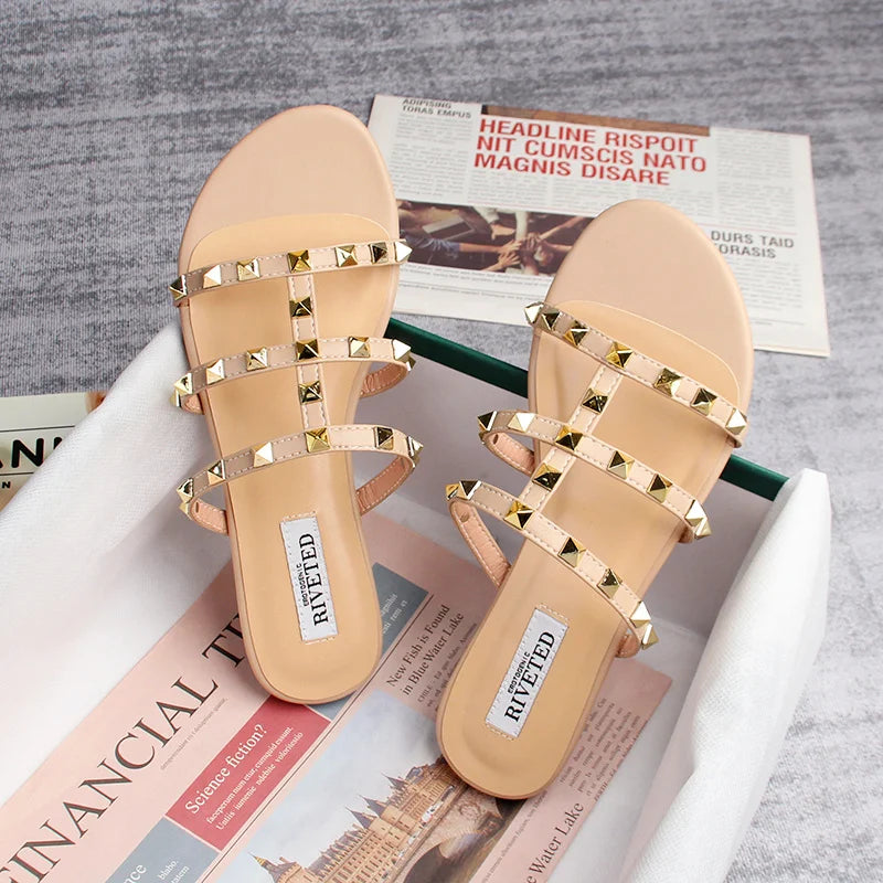WW | Sommer Frauen Sandalen Damen Freizeit Slipper Flache Schuhe Einfache Stil Mode Nieten Design Gehen und Shoppen Große Größen