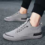WW | Lässige High-Top-Sneaker