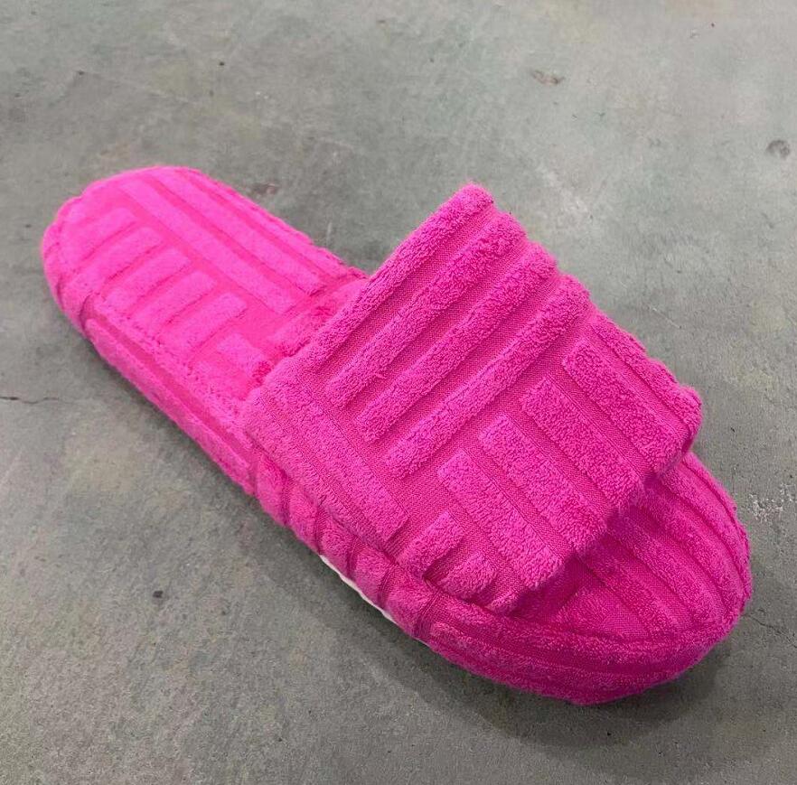 WW | Kapitel Vier Sandalen