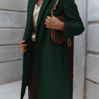 Wollmantel mit Revers und Knopf