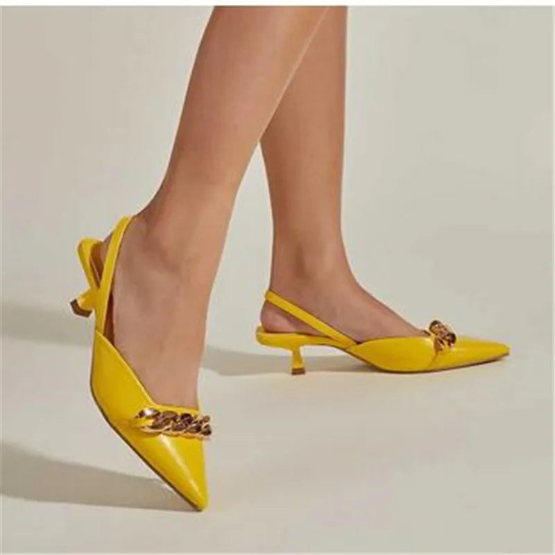 WW | Elegante Damen Pumps Mit Luxuriösem Ketten Detail