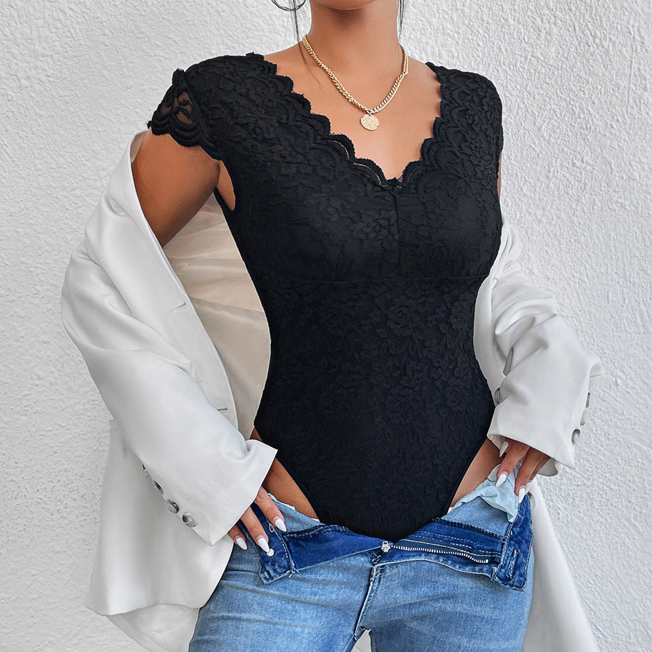 WW | Fit V-ausschnitt Spitzenbodysuit Atmungsaktives Stretchmaterial Elegante Ganzjahresbekleidung