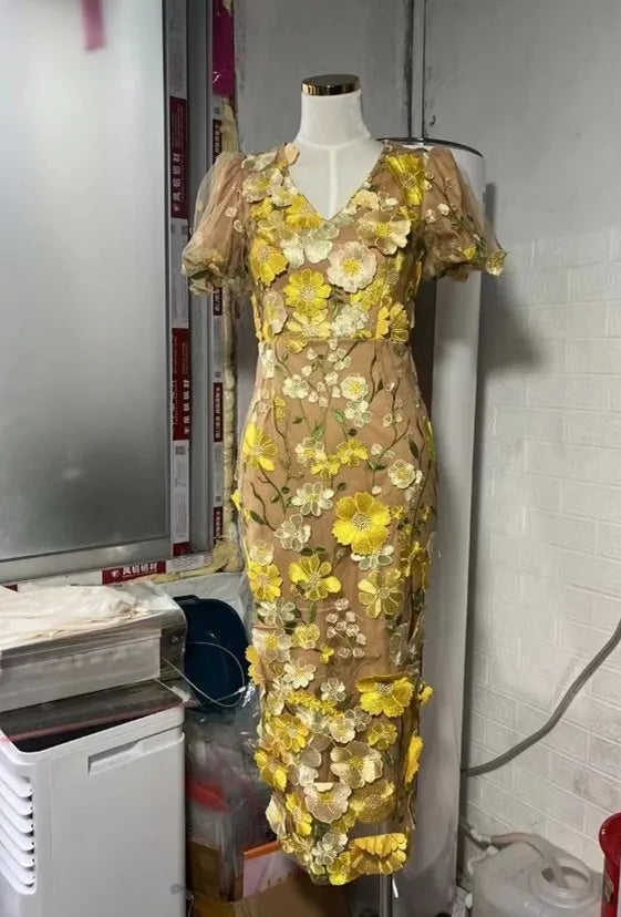 WW | Runway Frühling/Sommer Neu Mesh 3D Blumenstickerei Perspektiv Abend Prom Kleid Frauen Urlaub Robe Vestido Fest