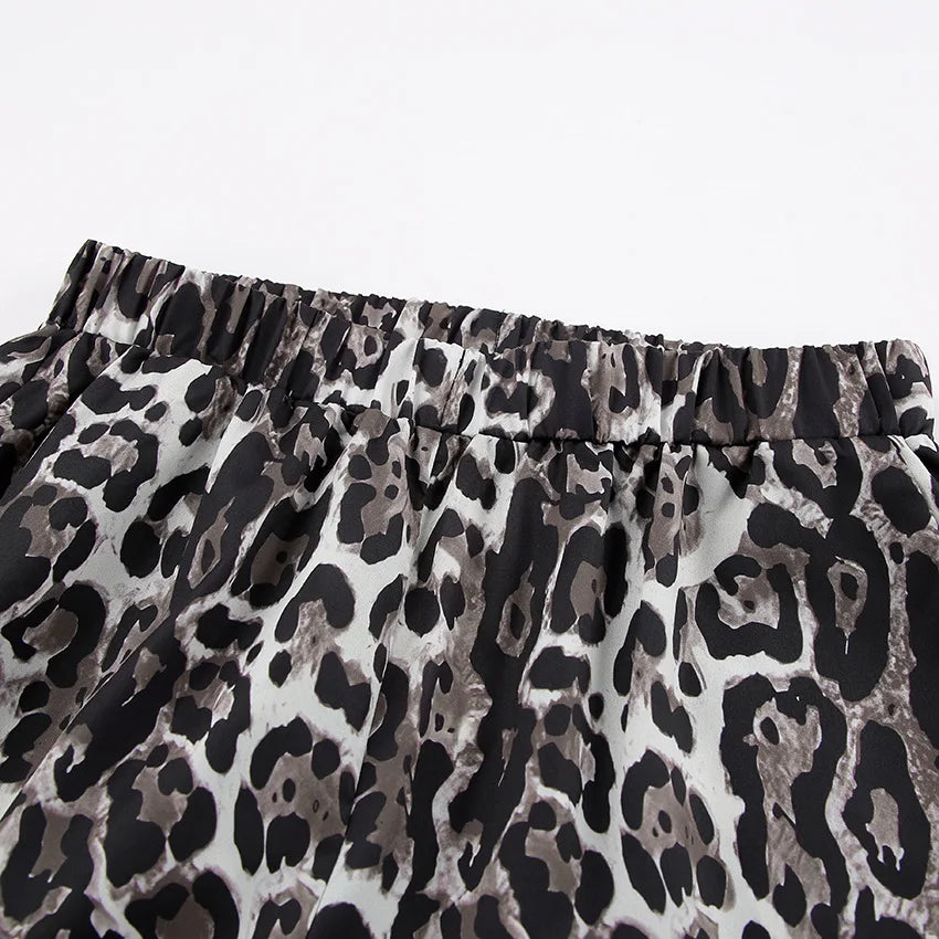 WW | Weite Hose mit Leopardenmuster