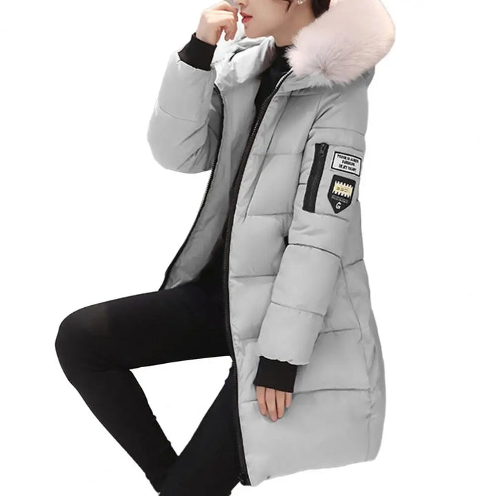 W&W Mode | Winterjacke mit auffälligem Kragen und Applikationen