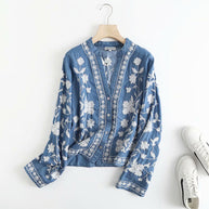 WW | Bestickte Blumenbluse mit Knopfleiste