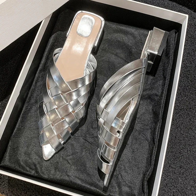 WW | Manche nennen es Magie Mules Schuhe