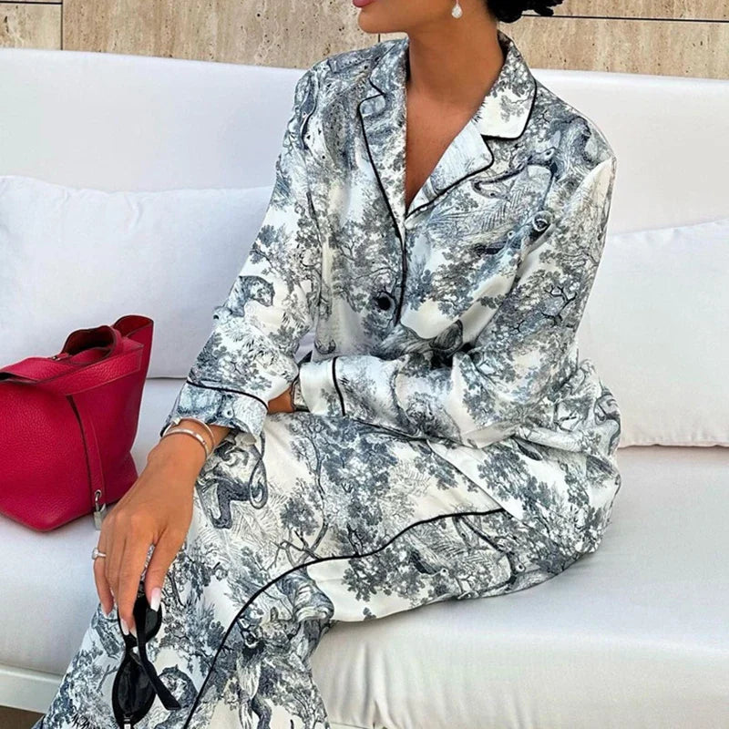 WW | Bedrucktes Satin-Pyjama-Set
