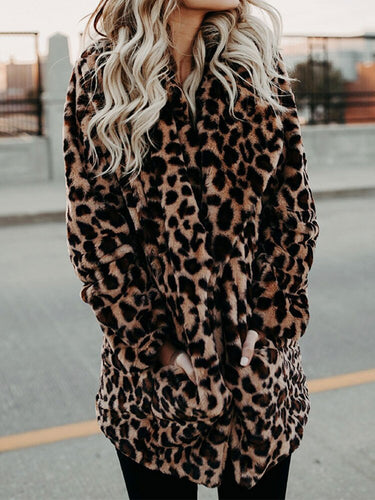 WW - Damen Leoprint Kunstpelzjacke für einen mutigen, stilvollen Look
