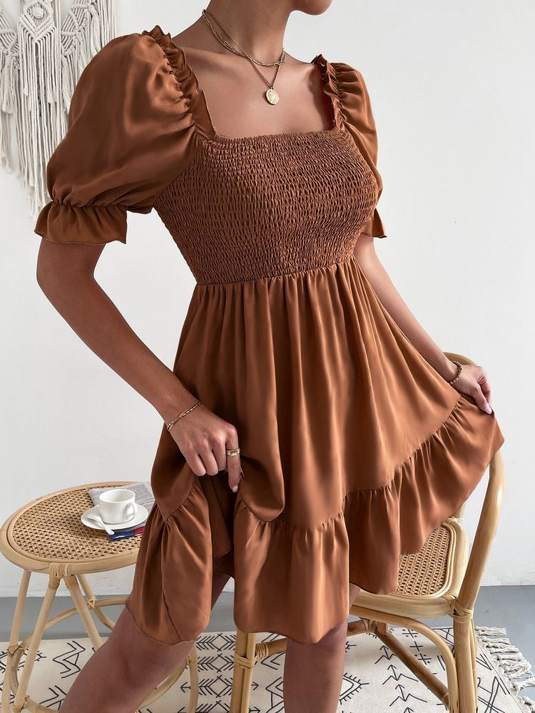 WW - Braunes Minikleid mit Puffärmeln
