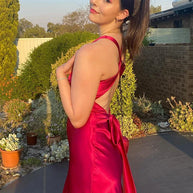 WW | Schleife Rückenfrei Abend Maxi Kleid