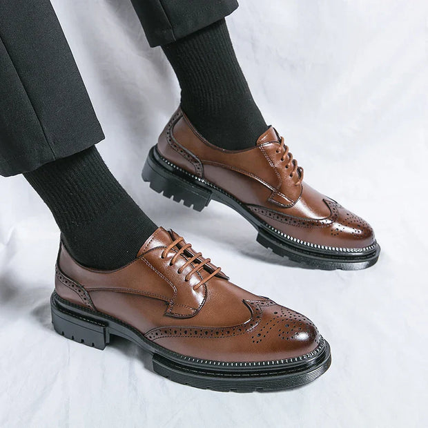 WW | Leder Formelle Loafers Für Herren Mit Brogue Detail Und Robuster Sohle