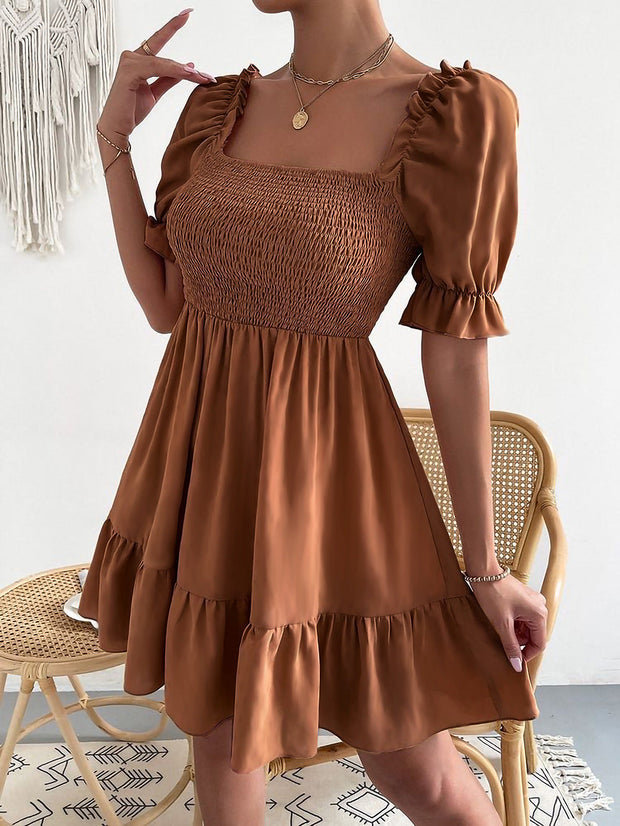 WW - Braunes Minikleid mit Puffärmeln