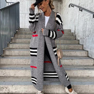 WW - Lange gestreifte Strickjacke