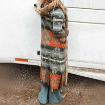 Moderner und bequemer Mantel