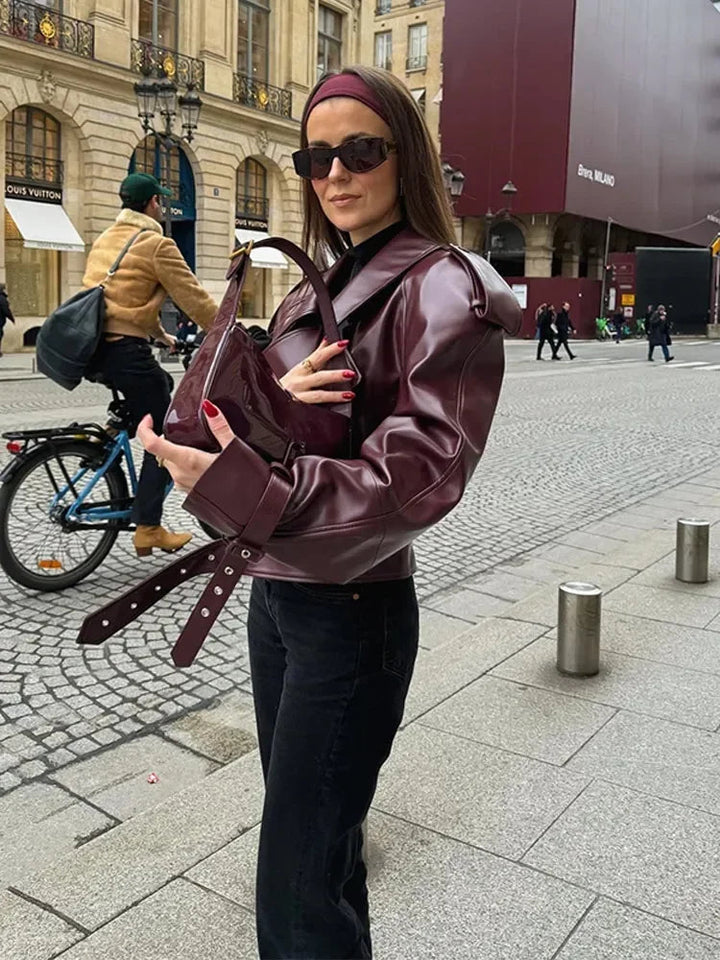 W&W Mode | Rote Lederjacke Mit Gürtel Für Damen - Ideal für jede Gelegenheit