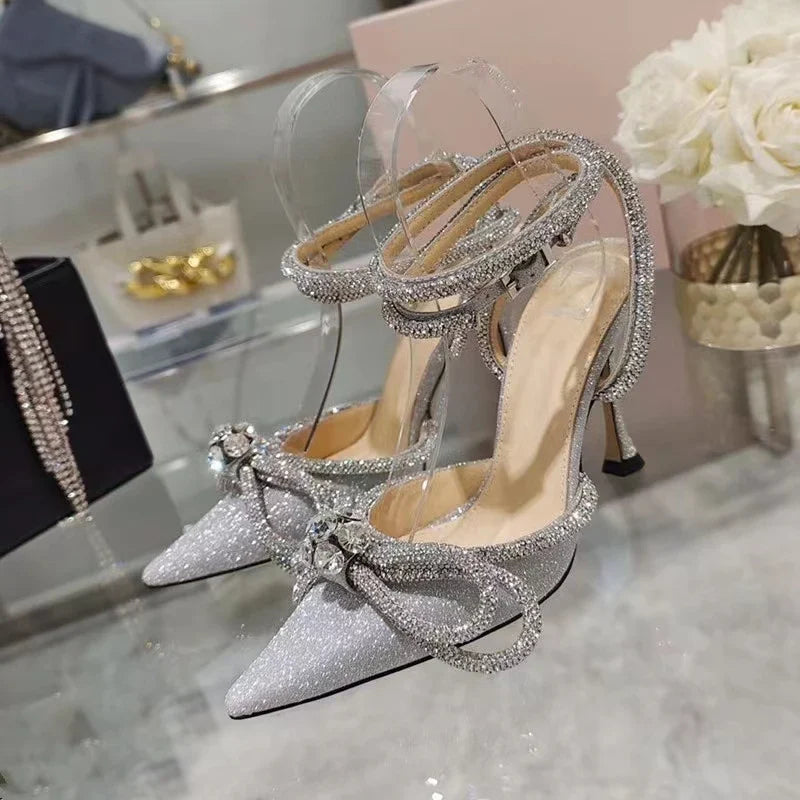 WW | Alles, was Sie brauchen, sind Bow Mules Schuhe