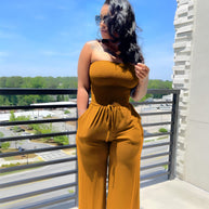 Jumpsuit ohne Schultern