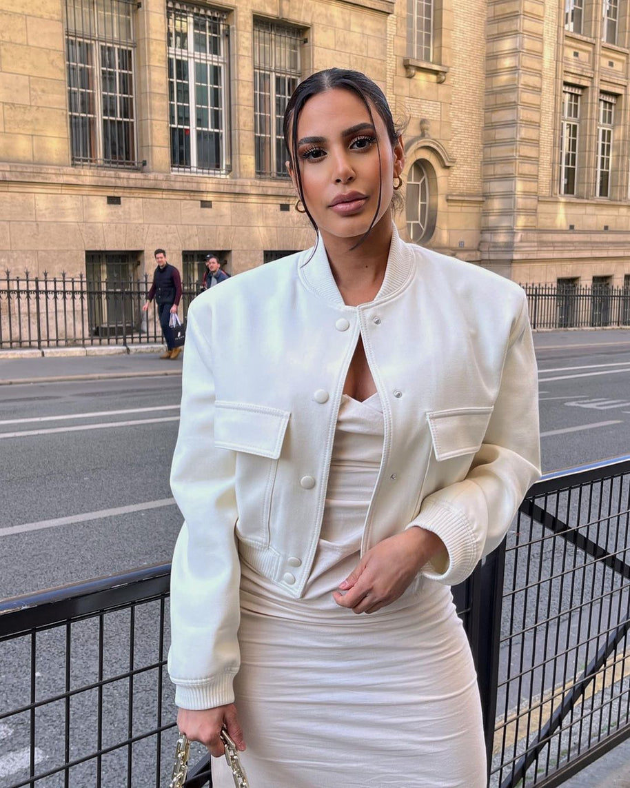 WW | Beigefarbene Bomberjacke