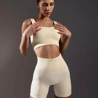 WW | Sommer Weiße Training Kleidung Gerippt Sport Shorts Set Fitness Set Sport Kleidung Damen Yoga Set Nahtlose Hohe Taille Shorts Outfit