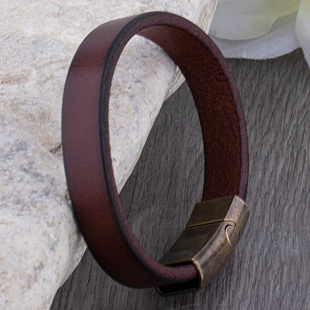 WW | Robuste Lederarmband mit Messingschließe